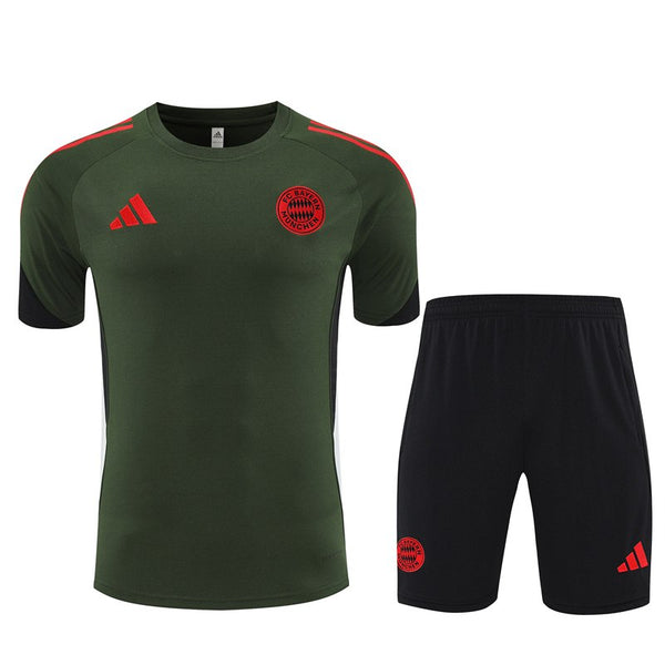 FC Bayern Munich Training Kit 2025/2026